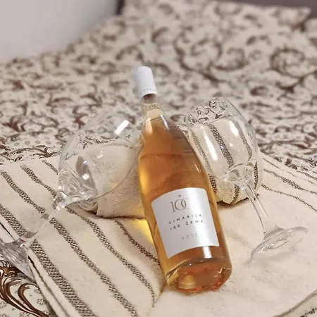 Sanjalica דירה *