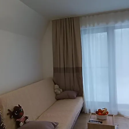 アパート Sanjalica